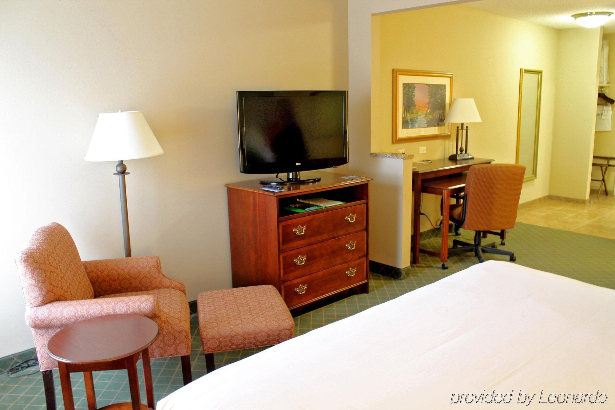 Holiday Inn Express Hotel & Suites Cape Girardeau I-55 By Ihg Esterno foto