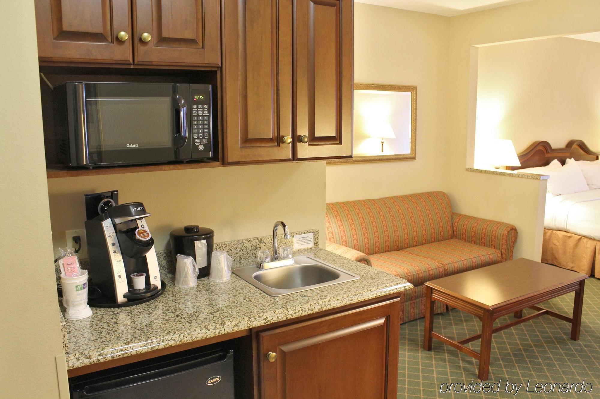 Holiday Inn Express Hotel & Suites Cape Girardeau I-55 By Ihg Esterno foto